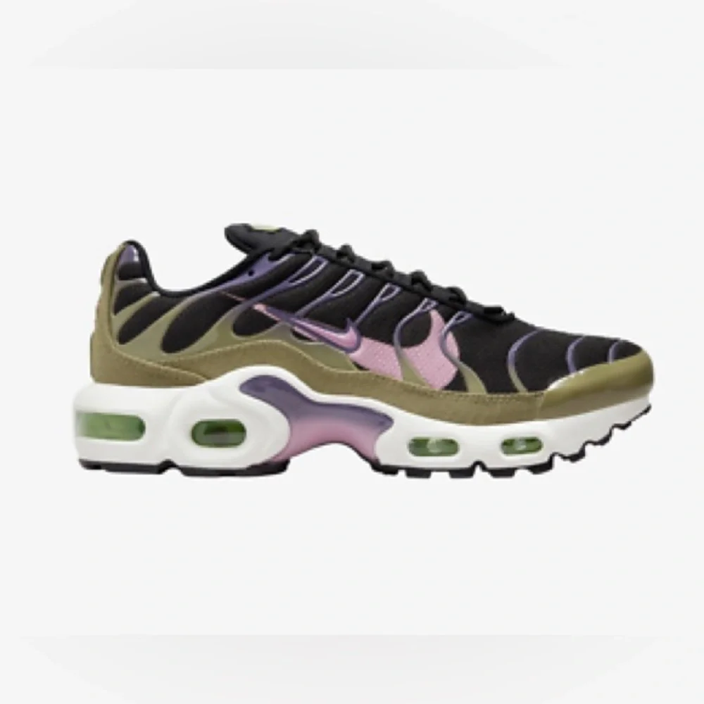 2022 Nike Air Max Plus GS 'Black Canyon Purple' size 6Y New without box